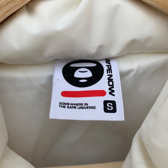 Aape Vest - Picture 13 of 16